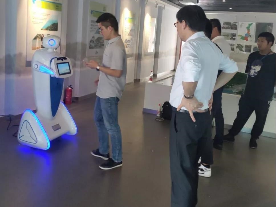 酒店迎宾香蕉成人APP下载